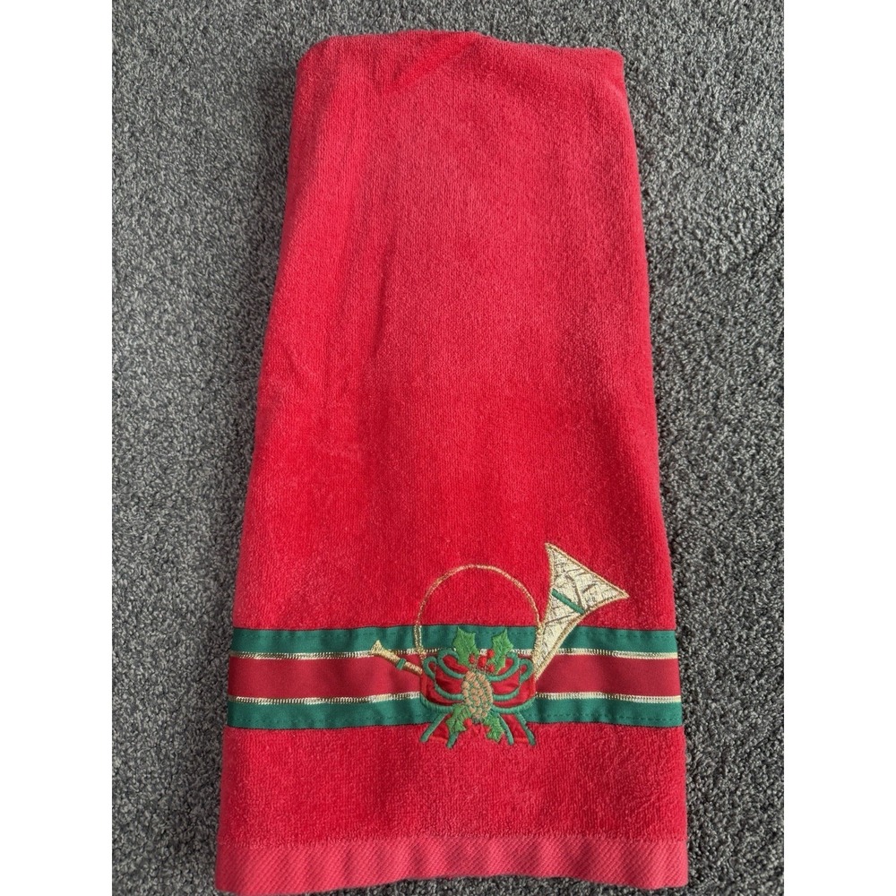 Vintage Bath Towel Fancy Jillian Rose RA Briggs Christmas Red Cotton Brass Horn